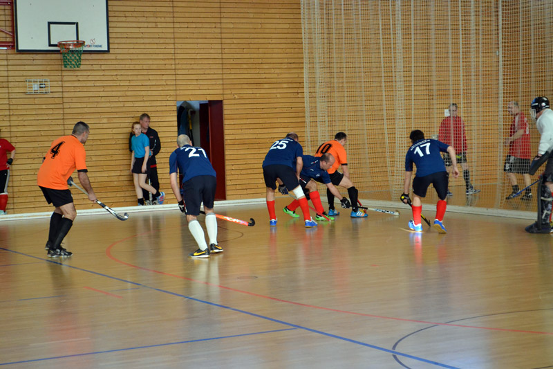 Durch die gute kompakte und organisierte Abwehrarbeit aller Spieler kamen die Old Boys Poznan zu keinen nennenswerten Torchancen